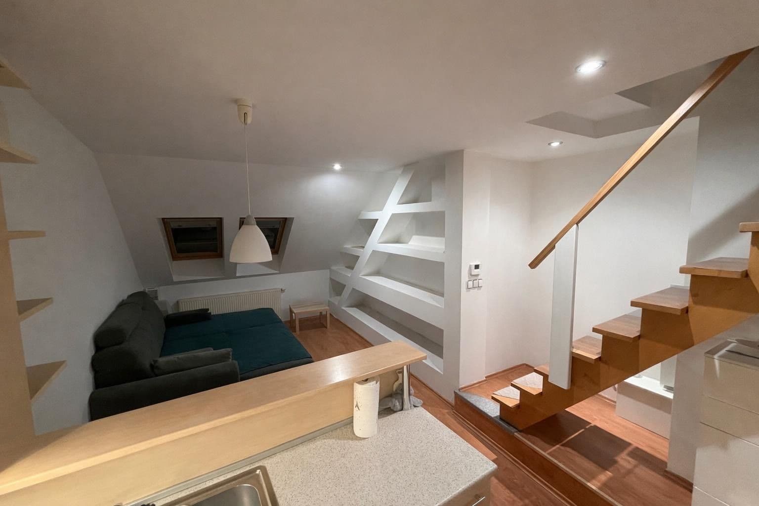 Pronájem bytu 3+kk 65 m², Zelená, Hradec Králové, Královéhradecký kraj Pronájem bytu 3+kk 65 m², Zelená, Hradec Králové, Královéhradecký kraj