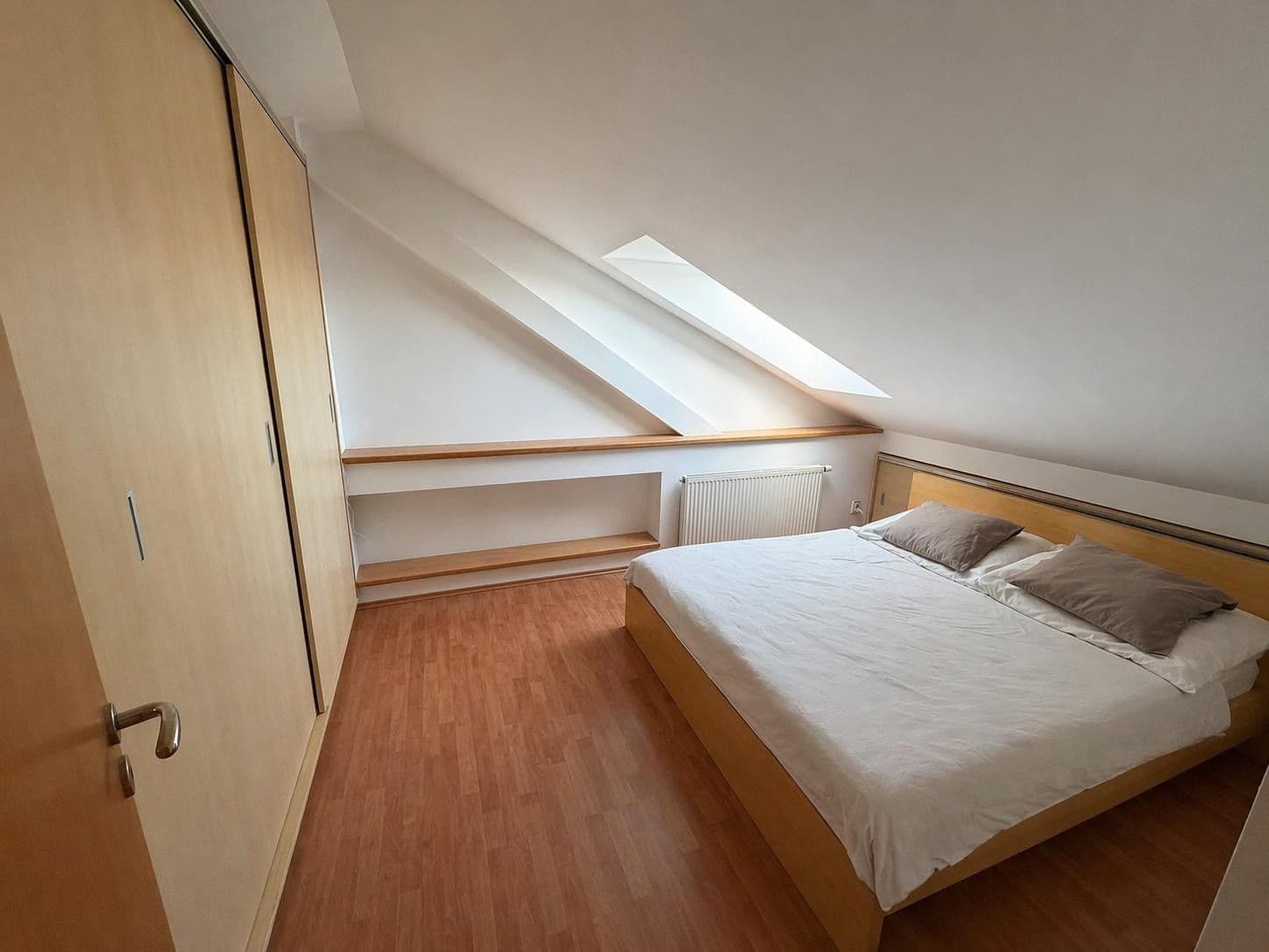 Pronájem bytu 3+kk 65 m², Zelená, Hradec Králové, Královéhradecký kraj Pronájem bytu 3+kk 65 m², Zelená, Hradec Králové, Královéhradecký kraj