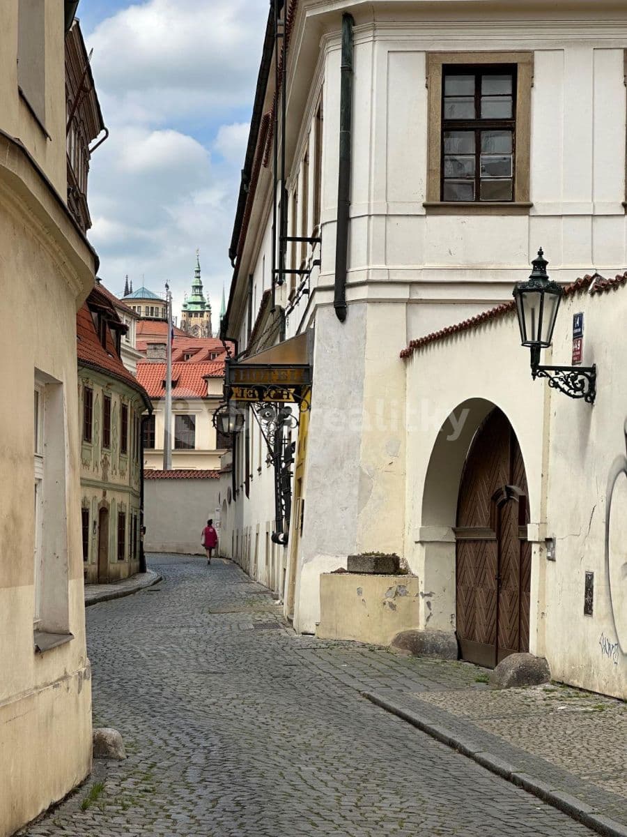 Pronájem bytu 4+1 90 m², Všehrdova, Praha, Praha Pronájem bytu 4+1 90 m², Všehrdova, Praha, Praha