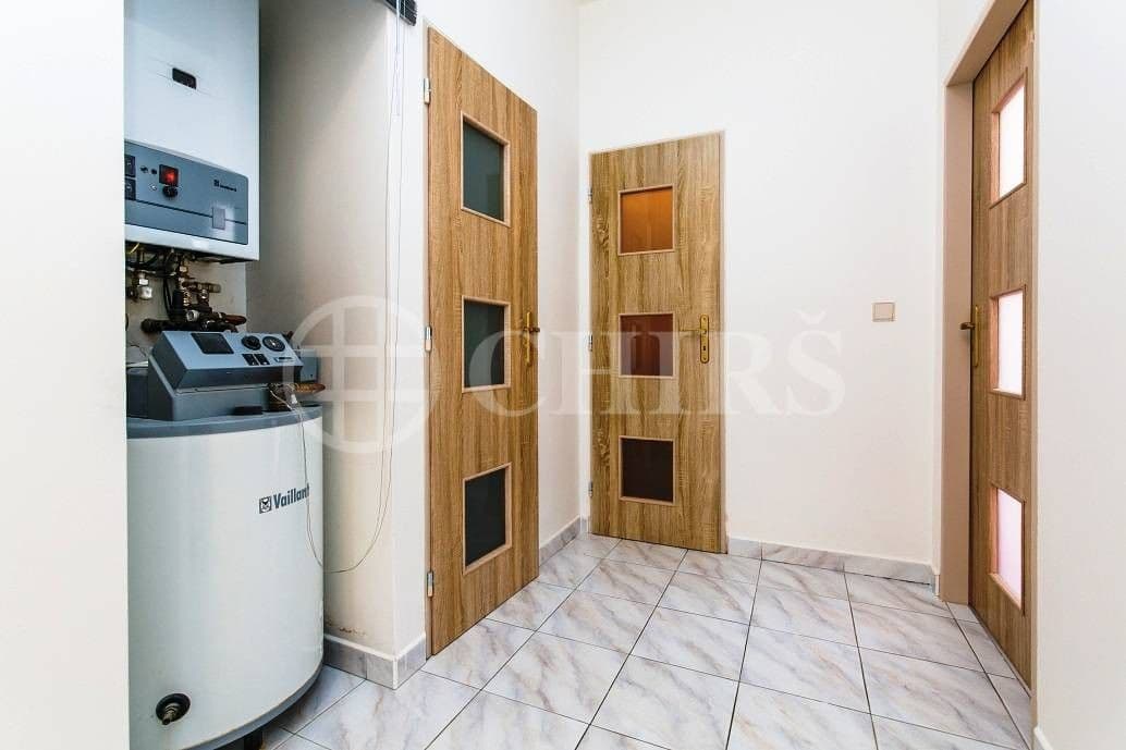 Prodej bytu 2+1 80 m², U kříže, Praha, Praha Prodej bytu 2+1 80 m², U kříže, Praha, Praha