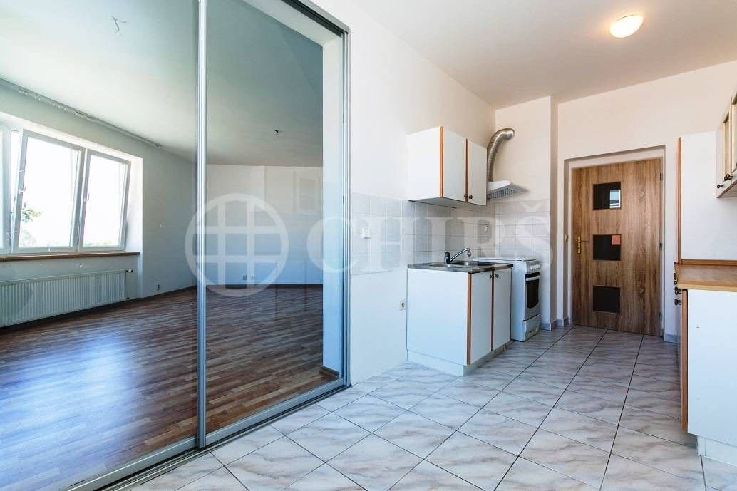 Prodej bytu 2+1 80 m², U kříže, Praha, Praha Prodej bytu 2+1 80 m², U kříže, Praha, Praha