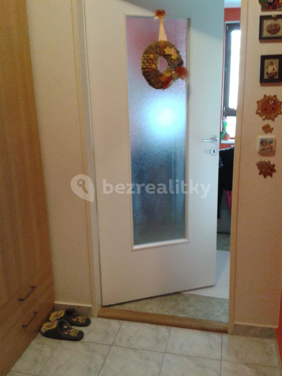 Pronájem bytu 1+kk 30 m², Palouček, Beroun, Středočeský kraj Pronájem bytu 1+kk 30 m², Palouček, Beroun, Středočeský kraj