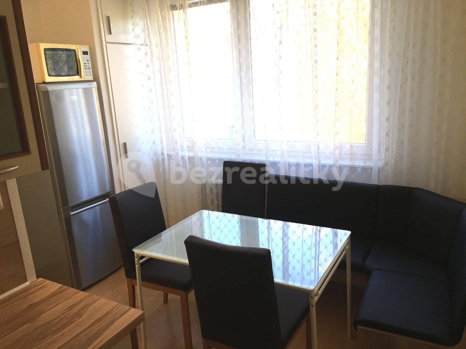 Pronájem bytu 2+1 56 m², Řezáčova, Brno, Jihomoravský kraj Pronájem bytu 2+1 56 m², Řezáčova, Brno, Jihomoravský kraj