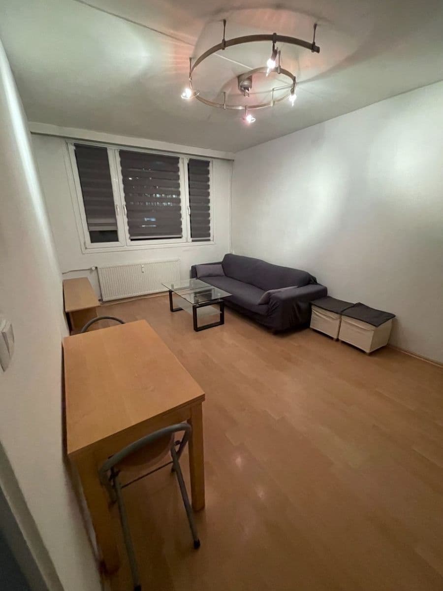 Pronájem bytu 2+kk 40 m², Pujmanové, Praha, Praha Pronájem bytu 2+kk 40 m², Pujmanové, Praha, Praha