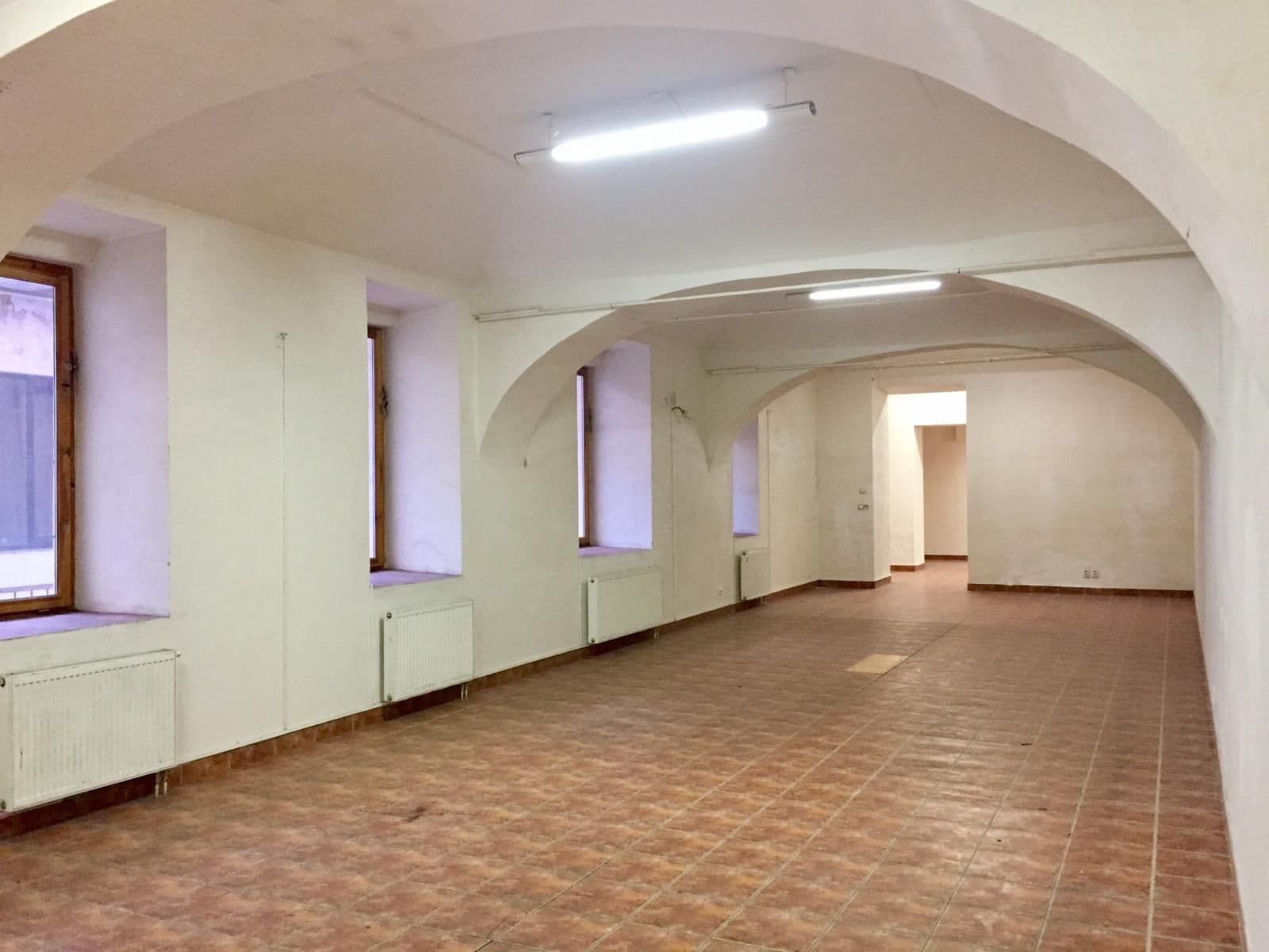 Pronájem nebytového prostoru 140 m², Štefánikova, Praha, Praha Pronájem nebytového prostoru 140 m², Štefánikova, Praha, Praha