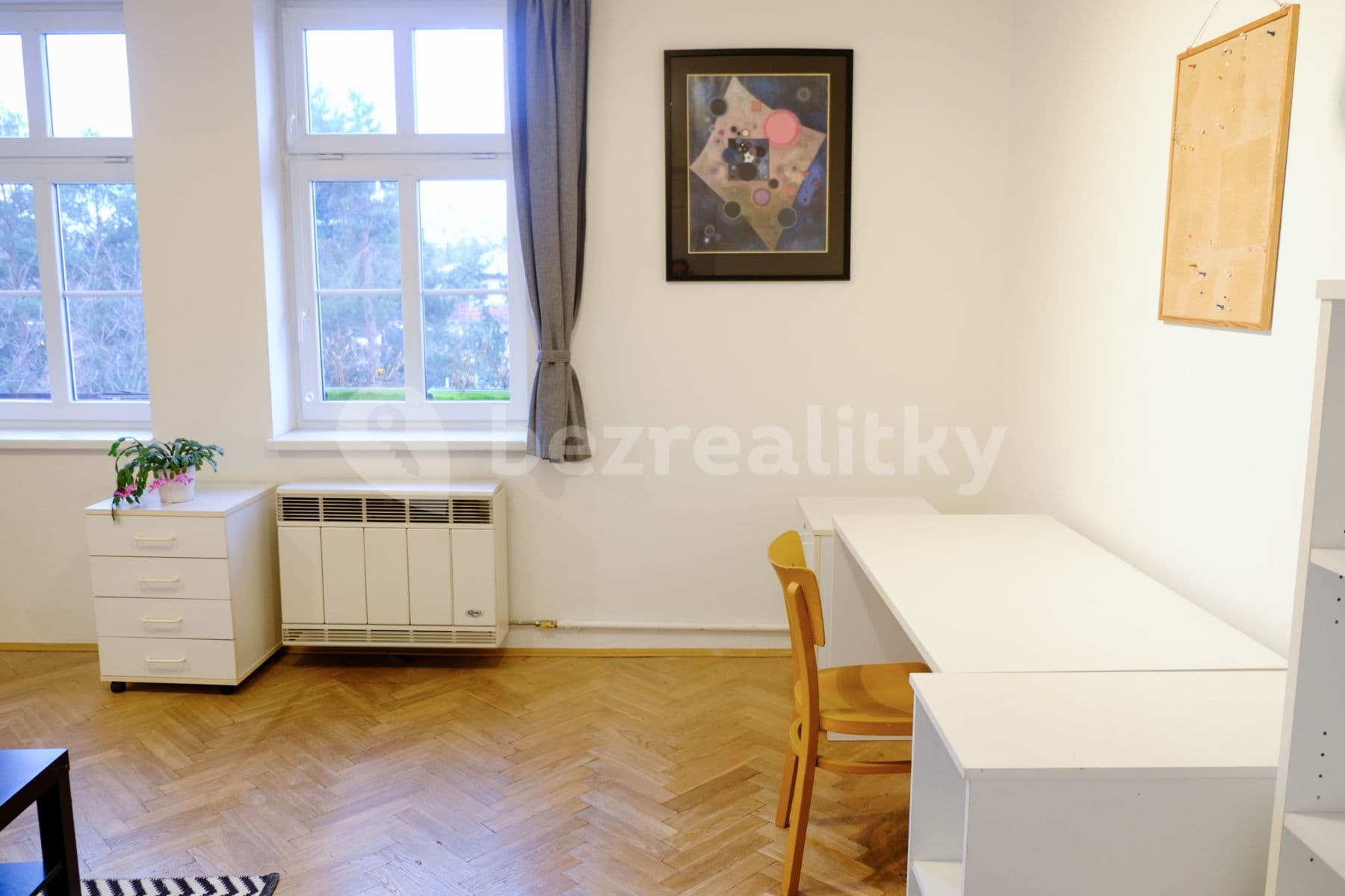 Pronájem bytu 2+1 60 m², U Okrouhlíku, Praha, Praha Pronájem bytu 2+1 60 m², U Okrouhlíku, Praha, Praha