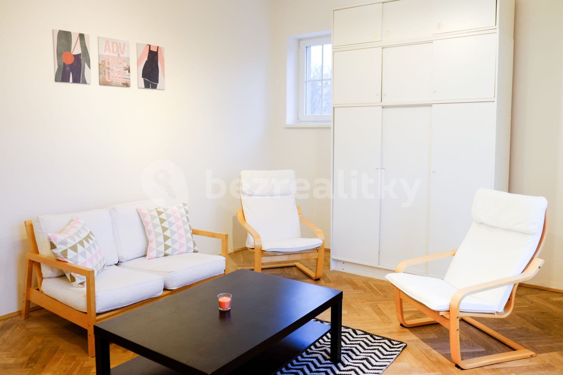 Pronájem bytu 2+1 60 m², U Okrouhlíku, Praha, Praha Pronájem bytu 2+1 60 m², U Okrouhlíku, Praha, Praha