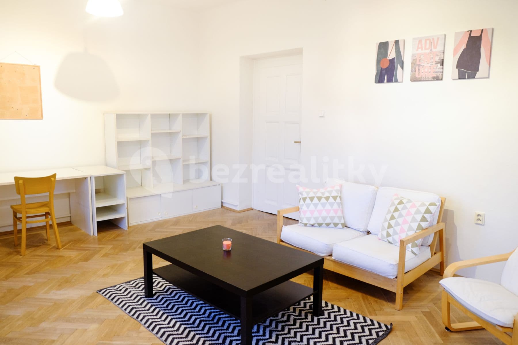 Pronájem bytu 2+1 60 m², U Okrouhlíku, Praha, Praha Pronájem bytu 2+1 60 m², U Okrouhlíku, Praha, Praha