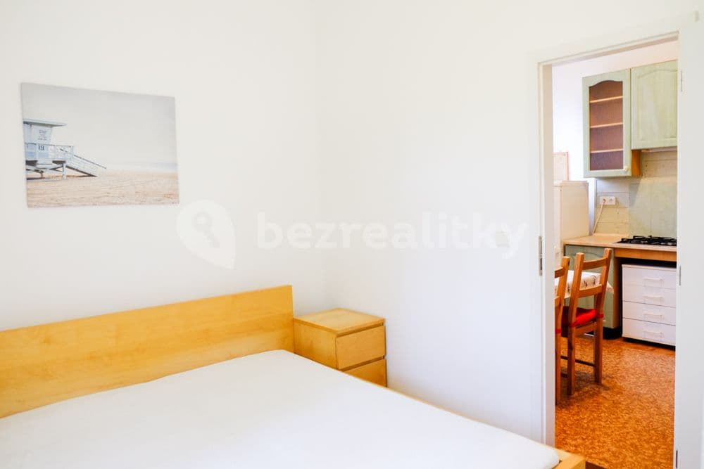 Pronájem bytu 2+1 60 m², U Okrouhlíku, Praha, Praha Pronájem bytu 2+1 60 m², U Okrouhlíku, Praha, Praha