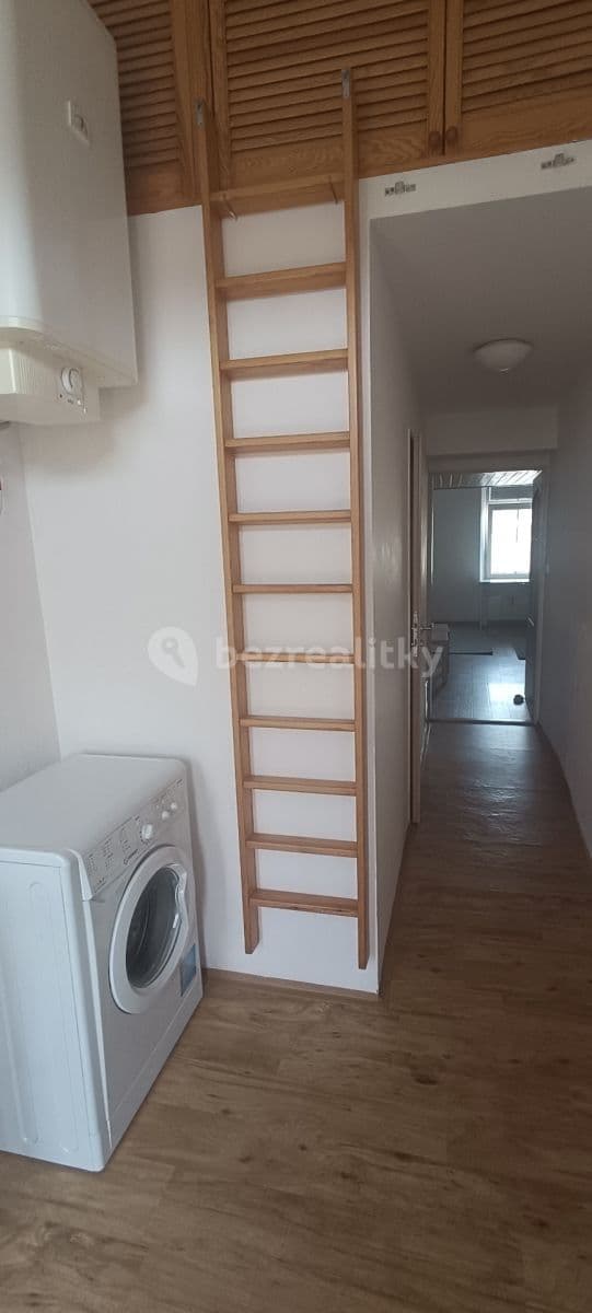 Pronájem bytu 1+kk 33 m², Husovická, Brno, Jihomoravský kraj Pronájem bytu 1+kk 33 m², Husovická, Brno, Jihomoravský kraj