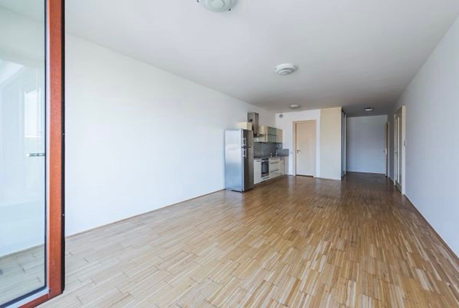 Pronájem bytu 2+kk 73 m², Rohanské nábřeží, Praha, Praha Pronájem bytu 2+kk 73 m², Rohanské nábřeží, Praha, Praha