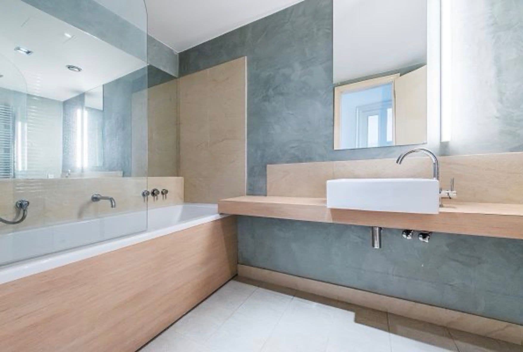 Pronájem bytu 2+kk 73 m², Rohanské nábřeží, Praha, Praha Pronájem bytu 2+kk 73 m², Rohanské nábřeží, Praha, Praha