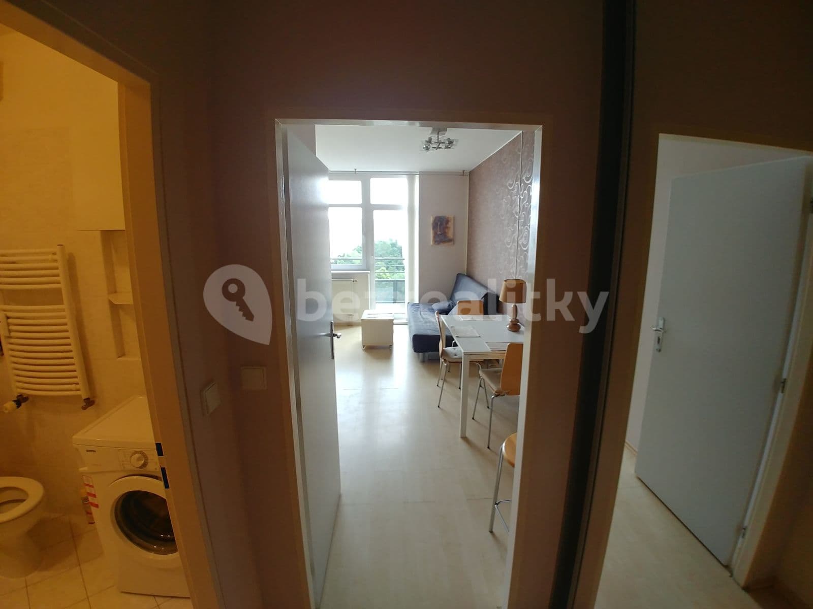 Pronájem bytu 1+kk 31 m², Trnkovo náměstí, Praha, Praha Pronájem bytu 1+kk 31 m², Trnkovo náměstí, Praha, Praha