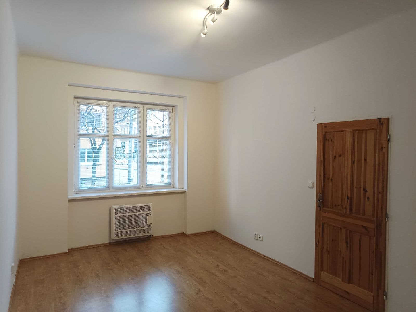 Pronájem bytu 2+1 51 m², Kolbenova, Praha, Praha Pronájem bytu 2+1 51 m², Kolbenova, Praha, Praha