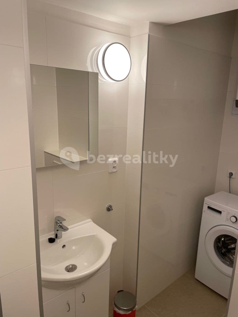 Pronájem bytu 2+kk 42 m², Štěpánská, Praha, Praha Pronájem bytu 2+kk 42 m², Štěpánská, Praha, Praha