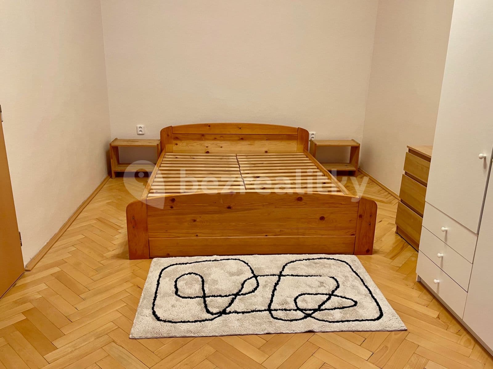 Pronájem bytu 2+kk 42 m², Štěpánská, Praha, Praha Pronájem bytu 2+kk 42 m², Štěpánská, Praha, Praha