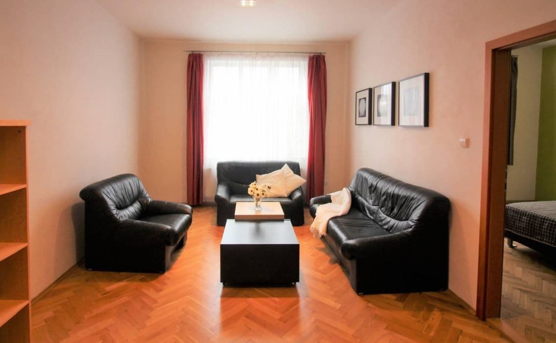 Pronájem bytu 2+1 68 m², U Okrouhlíku, Praha, Praha Pronájem bytu 2+1 68 m², U Okrouhlíku, Praha, Praha