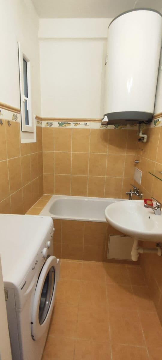 Pronájem bytu 2+kk 50 m², Na Neklance, Praha, Praha Pronájem bytu 2+kk 50 m², Na Neklance, Praha, Praha