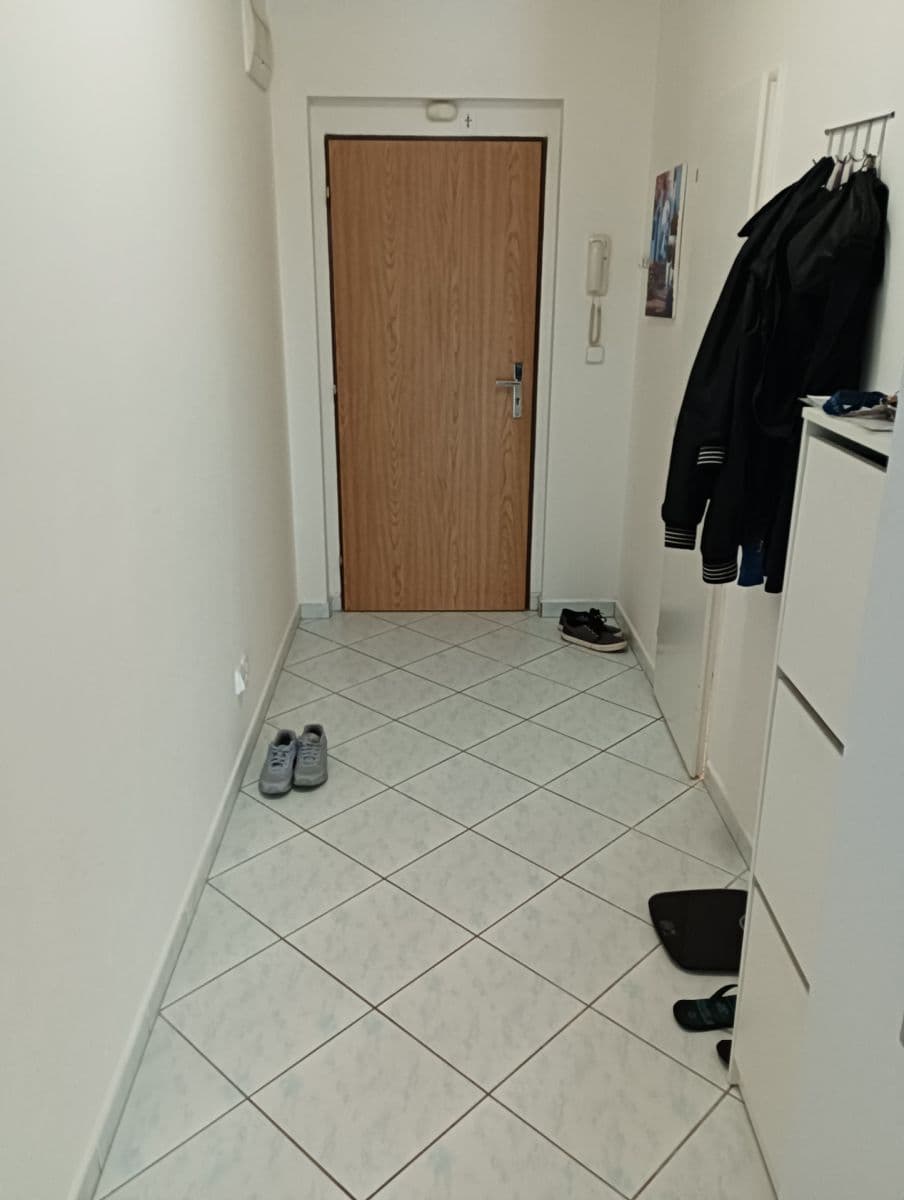 Pronájem bytu 1+kk 33 m², Lipnická, Praha, Praha Pronájem bytu 1+kk 33 m², Lipnická, Praha, Praha