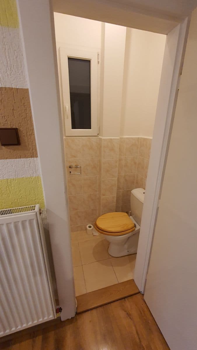 Pronájem bytu 2+kk 44 m², Michaila Jurjeviče Lermontova, Praha, Praha Pronájem bytu 2+kk 44 m², Michaila Jurjeviče Lermontova, Praha, Praha