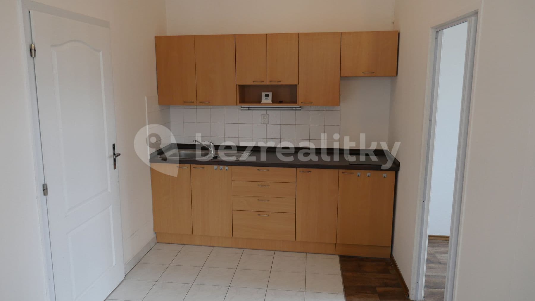 Pronájem bytu 1+kk 37 m², Svatoanenská, Telč, Kraj Vysočina Pronájem bytu 1+kk 37 m², Svatoanenská, Telč, Kraj Vysočina