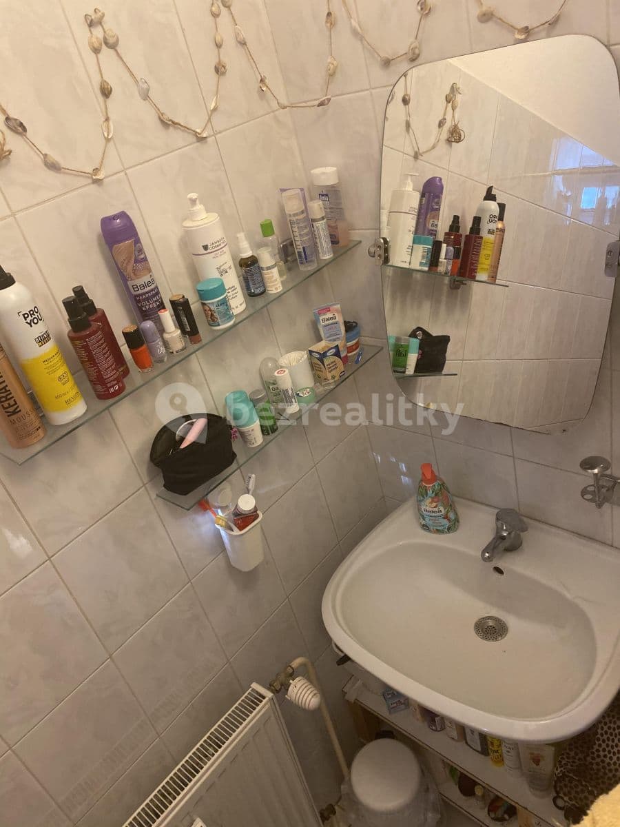 Pronájem bytu 1+1 40 m², Kovácká, Brno, Jihomoravský kraj Pronájem bytu 1+1 40 m², Kovácká, Brno, Jihomoravský kraj