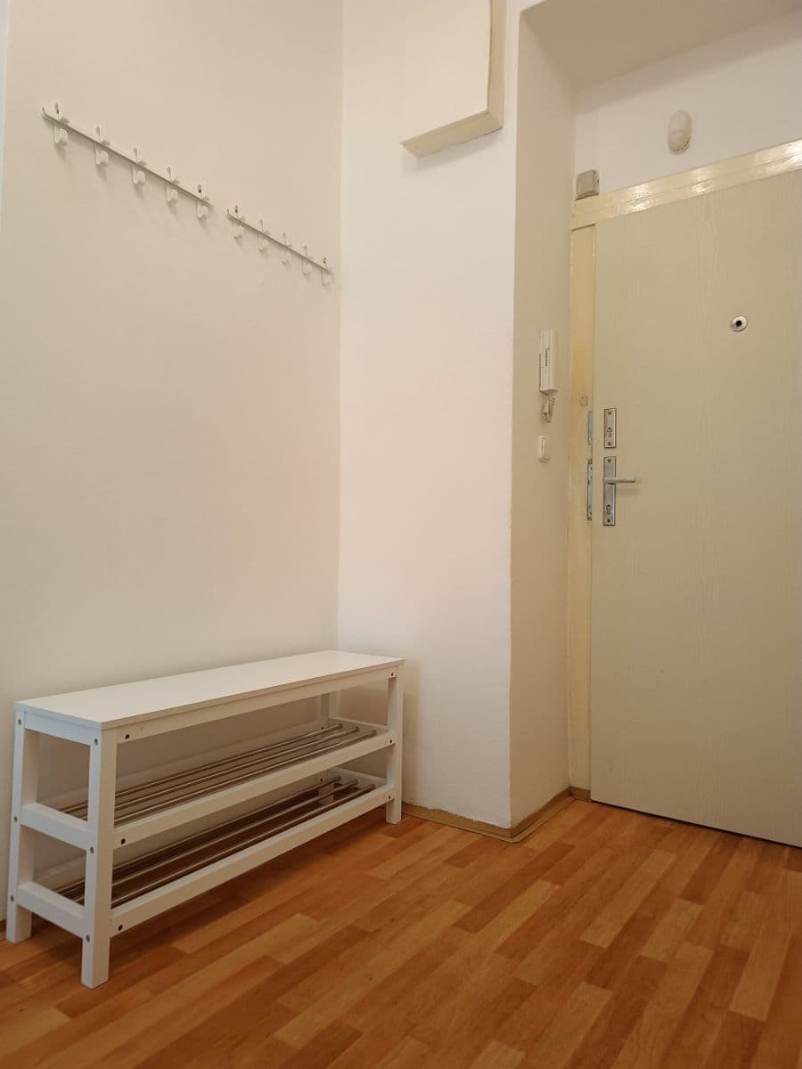 Pronájem bytu 2+kk 50 m², Biskupcova, Praha, Praha Pronájem bytu 2+kk 50 m², Biskupcova, Praha, Praha