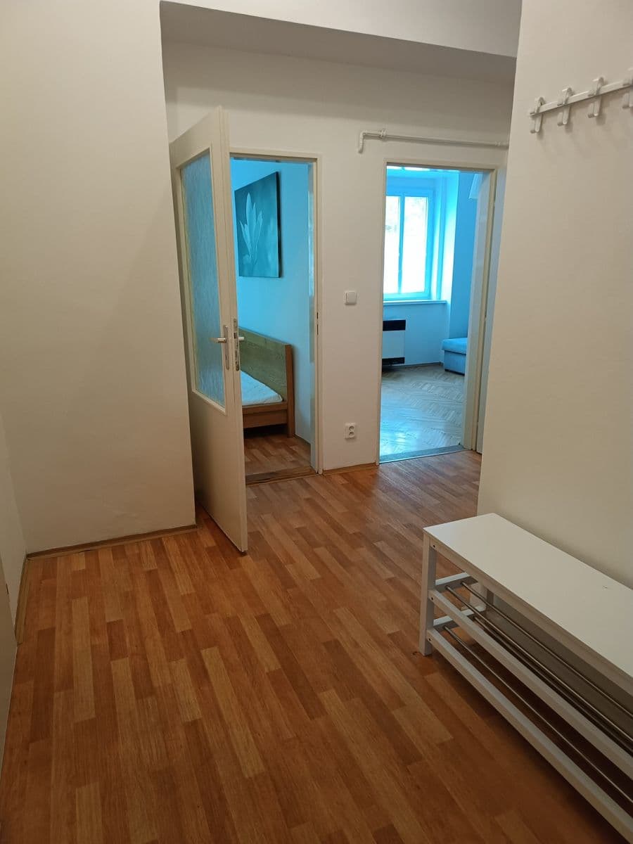 Pronájem bytu 2+kk 50 m², Biskupcova, Praha, Praha Pronájem bytu 2+kk 50 m², Biskupcova, Praha, Praha