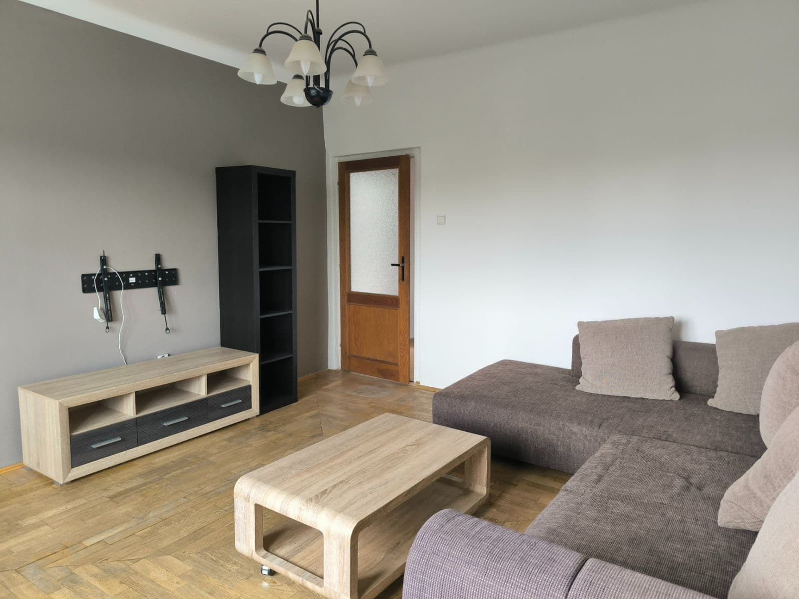 Pronájem bytu 3+1 80 m², Pod sady, Praha, Praha Pronájem bytu 3+1 80 m², Pod sady, Praha, Praha