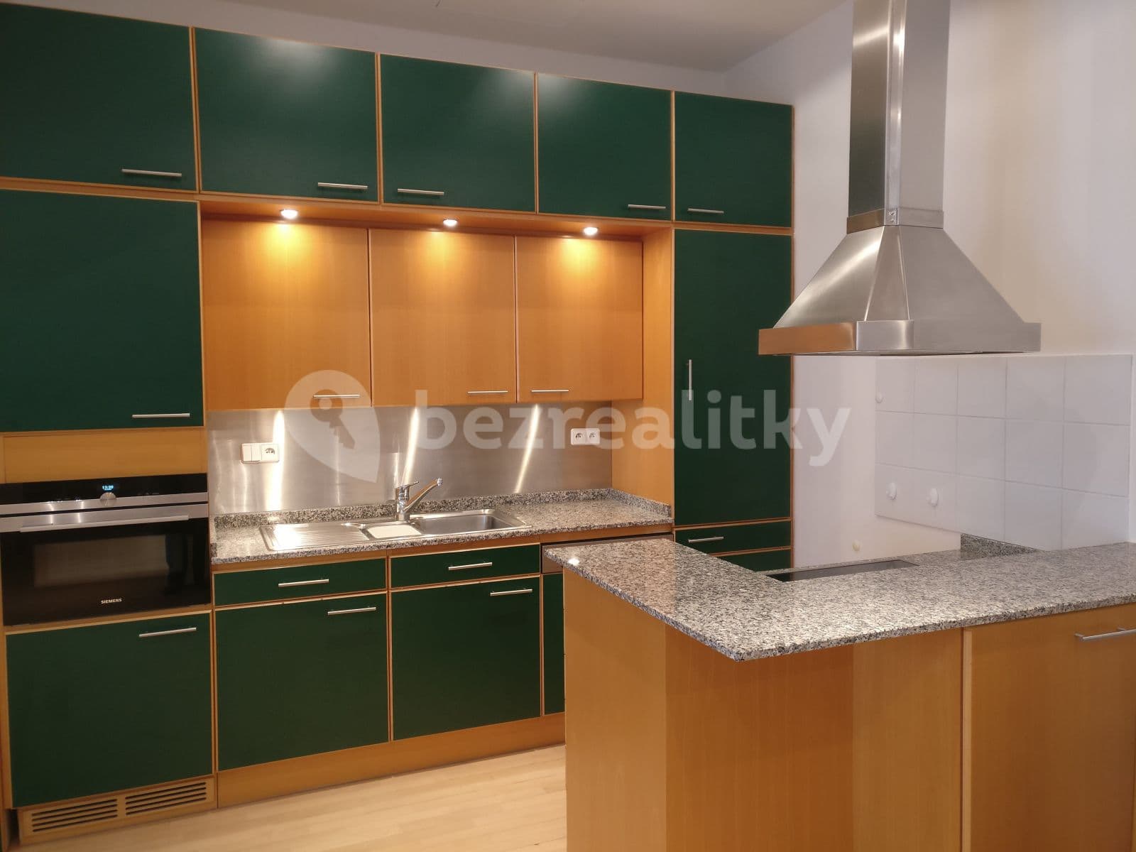 Pronájem bytu 2+kk 65 m², Letenské náměstí, Praha, Praha Pronájem bytu 2+kk 65 m², Letenské náměstí, Praha, Praha