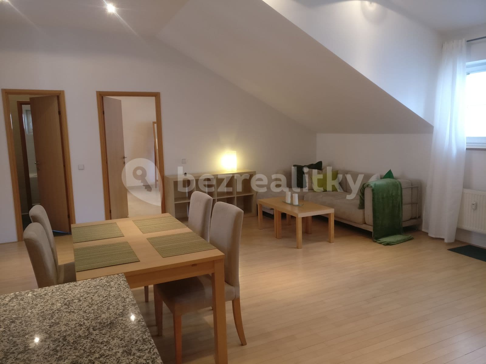 Pronájem bytu 2+kk 65 m², Letenské náměstí, Praha, Praha Pronájem bytu 2+kk 65 m², Letenské náměstí, Praha, Praha