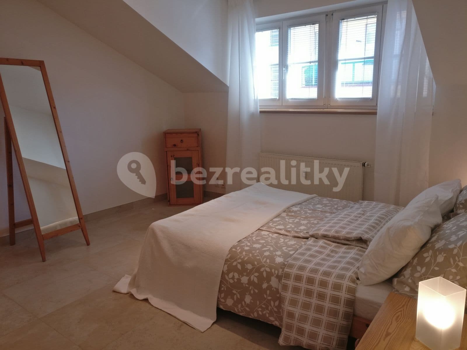 Pronájem bytu 2+kk 65 m², Letenské náměstí, Praha, Praha Pronájem bytu 2+kk 65 m², Letenské náměstí, Praha, Praha