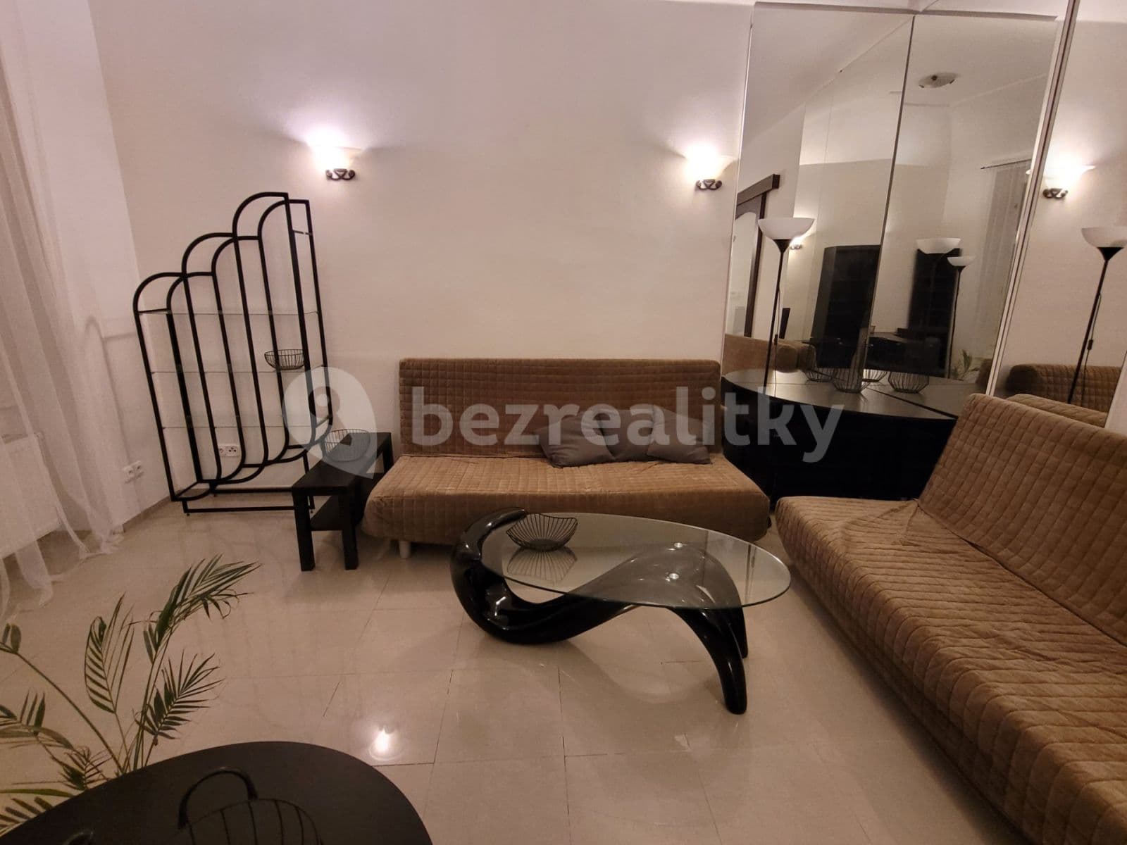 Pronájem bytu 2+1 60 m², Lublaňská, Praha, Praha Pronájem bytu 2+1 60 m², Lublaňská, Praha, Praha