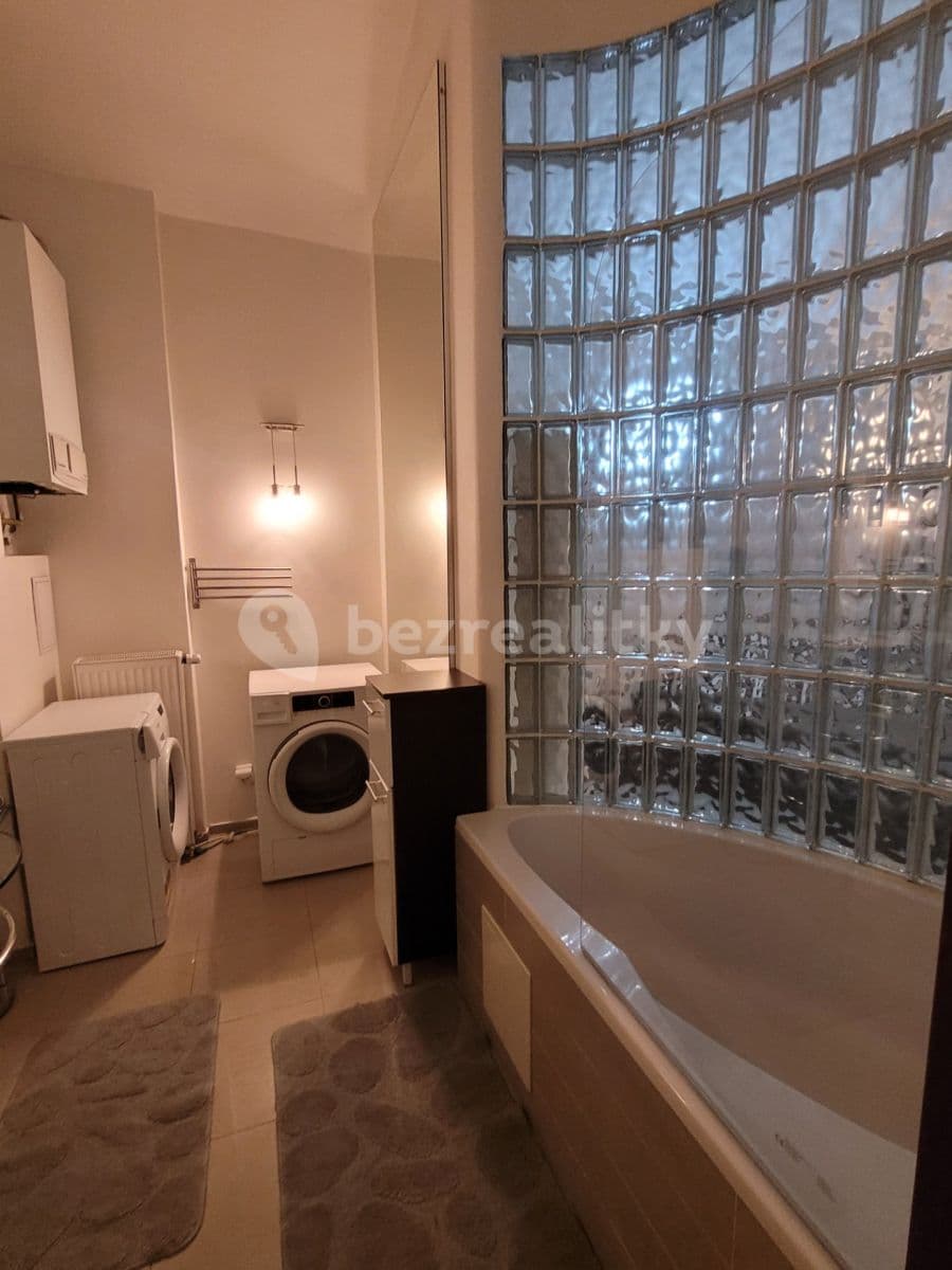 Pronájem bytu 2+1 60 m², Lublaňská, Praha, Praha Pronájem bytu 2+1 60 m², Lublaňská, Praha, Praha