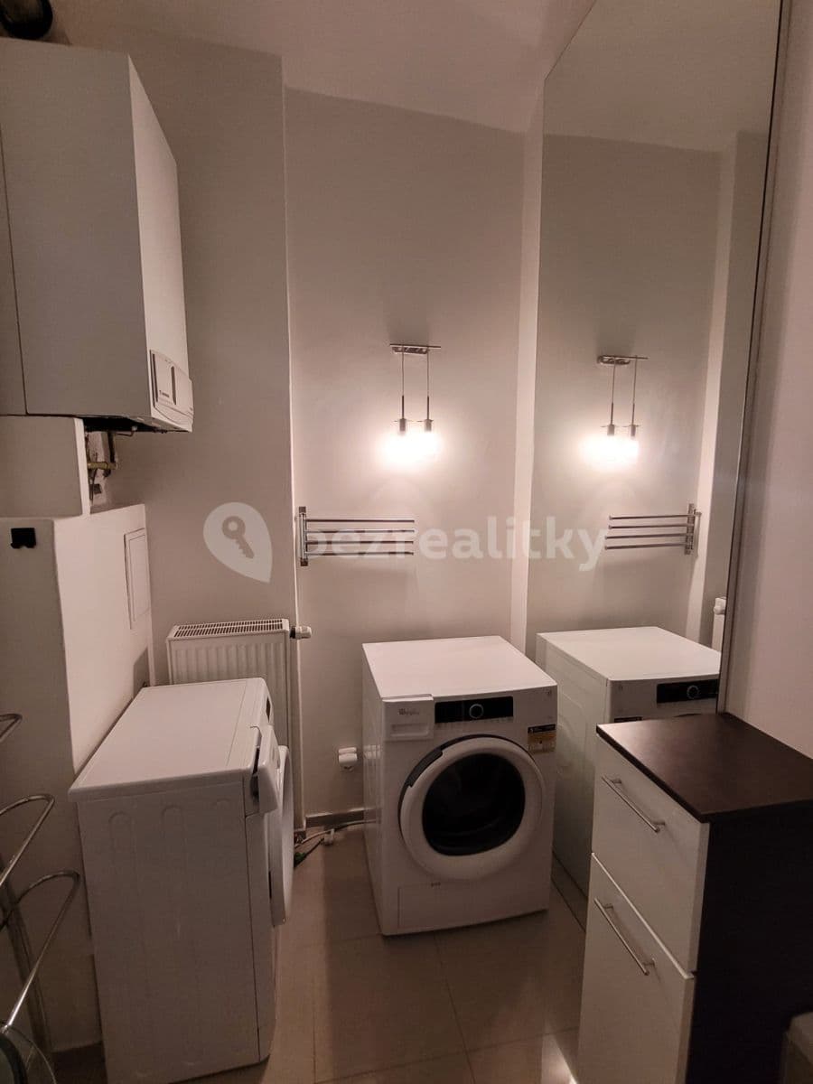 Pronájem bytu 2+1 60 m², Lublaňská, Praha, Praha Pronájem bytu 2+1 60 m², Lublaňská, Praha, Praha