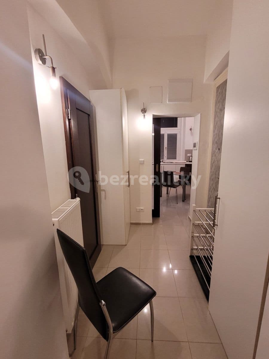 Pronájem bytu 2+1 60 m², Lublaňská, Praha, Praha Pronájem bytu 2+1 60 m², Lublaňská, Praha, Praha