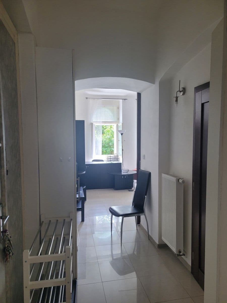 Pronájem bytu 2+1 60 m², Lublaňská, Praha, Praha Pronájem bytu 2+1 60 m², Lublaňská, Praha, Praha