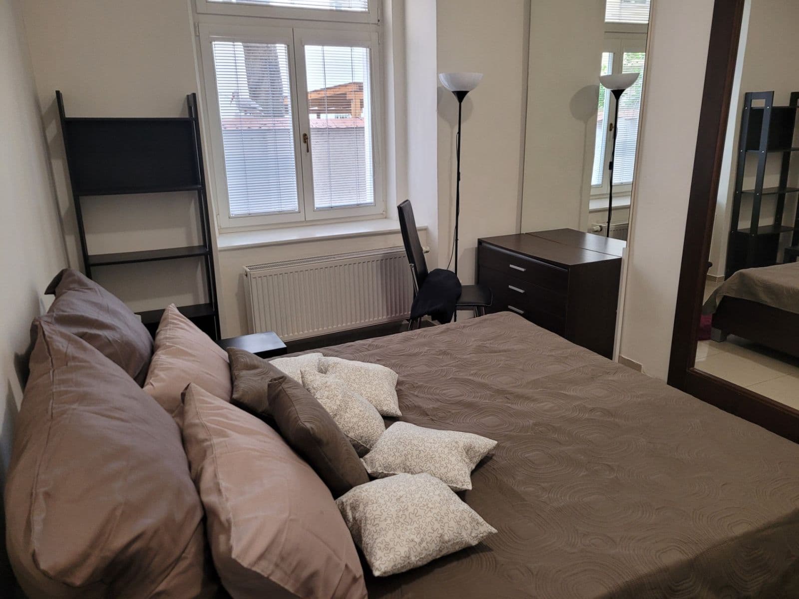 Pronájem bytu 2+1 60 m², Lublaňská, Praha, Praha Pronájem bytu 2+1 60 m², Lublaňská, Praha, Praha
