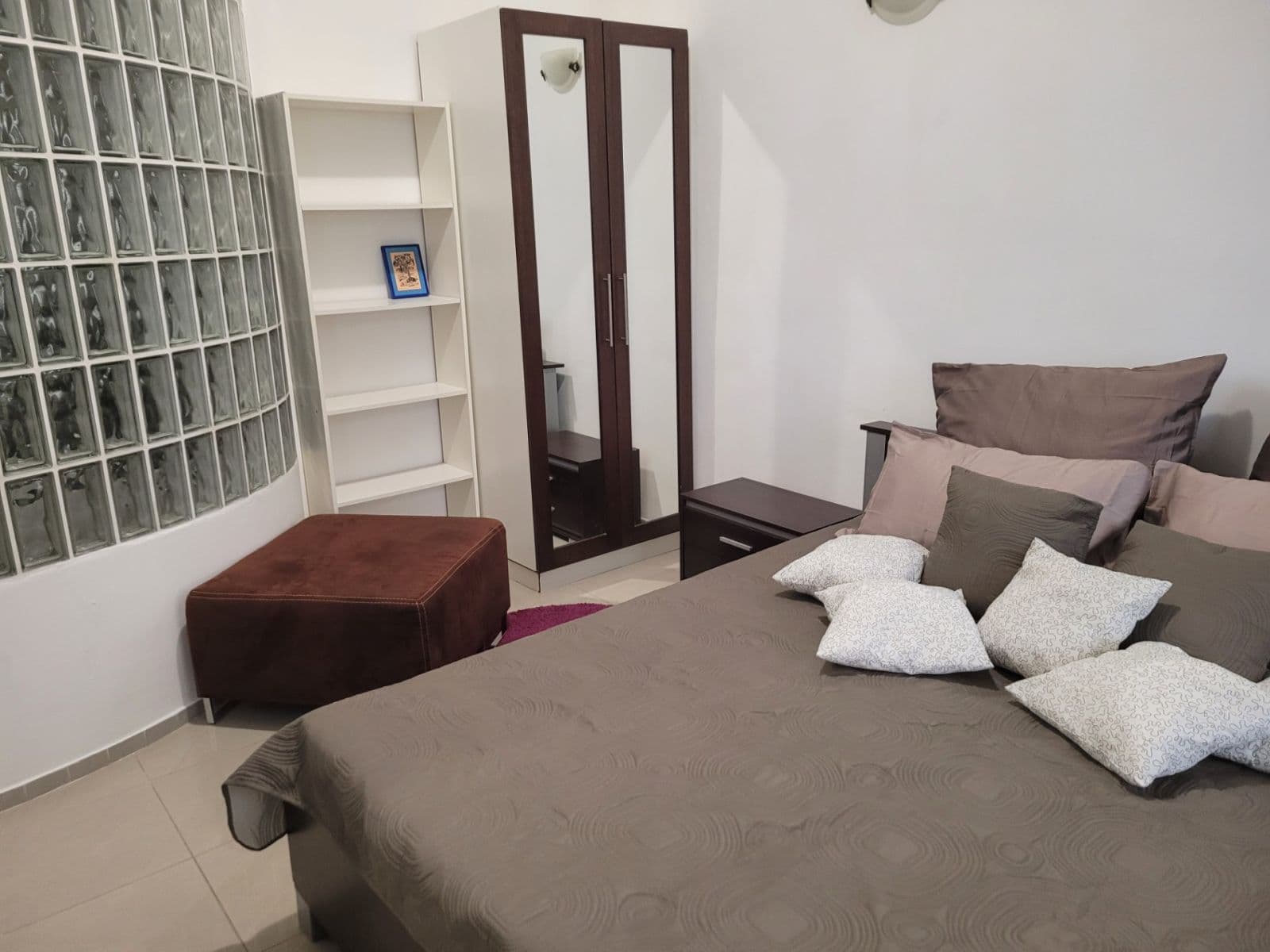 Pronájem bytu 2+1 60 m², Lublaňská, Praha, Praha Pronájem bytu 2+1 60 m², Lublaňská, Praha, Praha