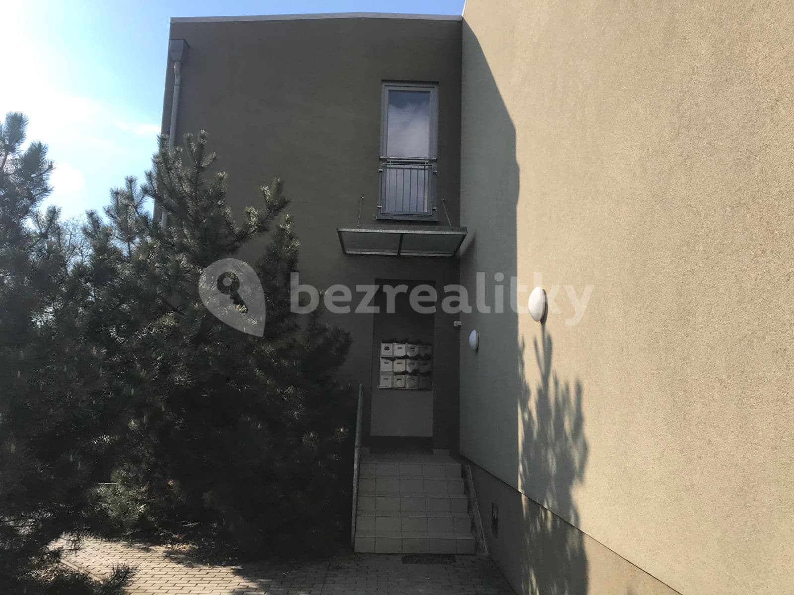 Pronájem bytu 1+kk 37 m², Rušná, Brno, Jihomoravský kraj Pronájem bytu 1+kk 37 m², Rušná, Brno, Jihomoravský kraj