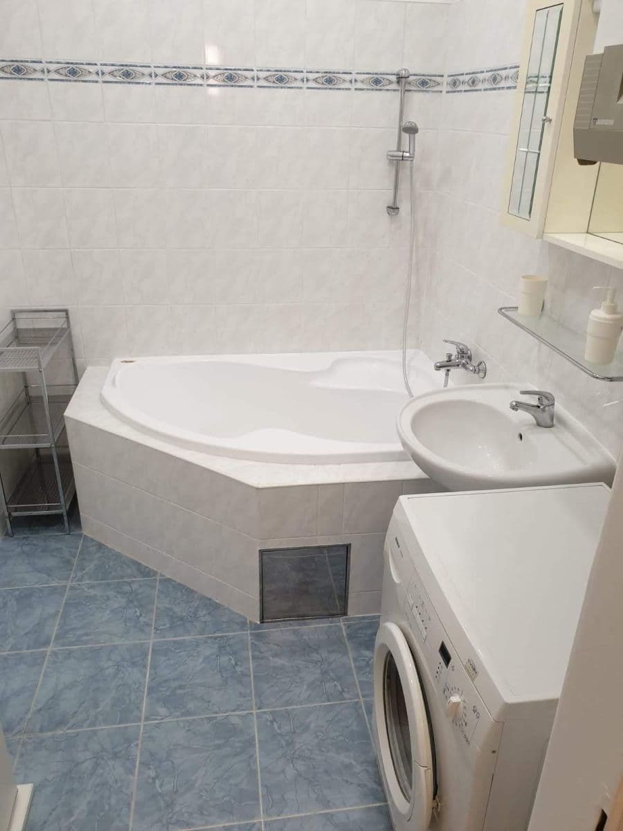 Pronájem bytu 2+kk 63 m², Na Folimance, Praha, Praha Pronájem bytu 2+kk 63 m², Na Folimance, Praha, Praha
