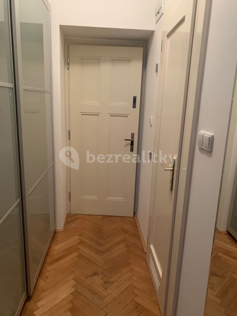 Pronájem bytu Garsoniéra 26 m², Starostrašnická, Praha, Praha Pronájem bytu Garsoniéra 26 m², Starostrašnická, Praha, Praha