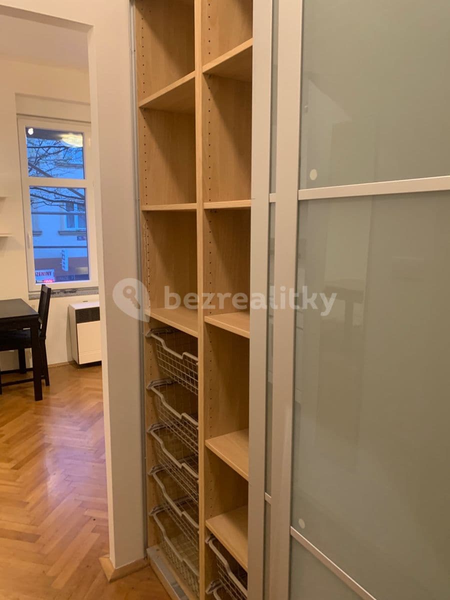 Pronájem bytu Garsoniéra 26 m², Starostrašnická, Praha, Praha Pronájem bytu Garsoniéra 26 m², Starostrašnická, Praha, Praha