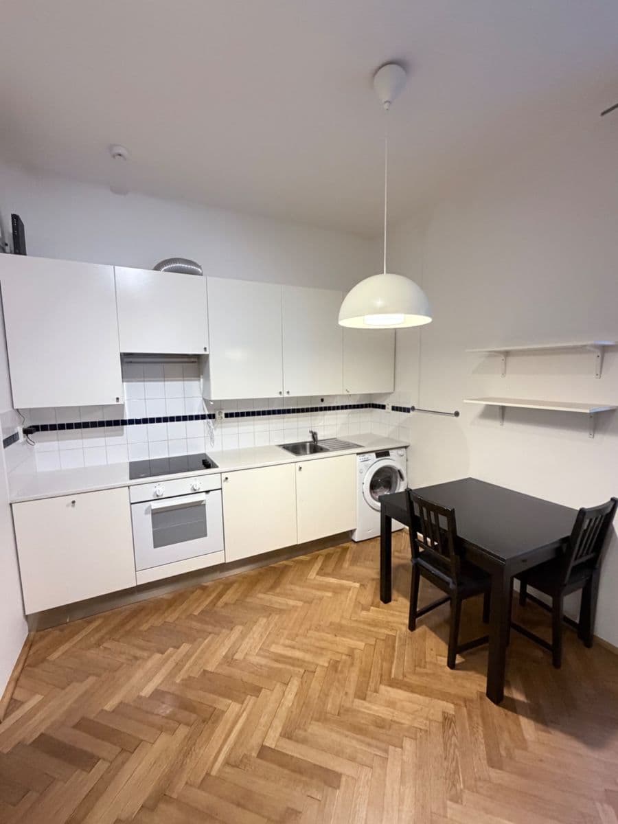Pronájem bytu Garsoniéra 26 m², Starostrašnická, Praha, Praha Pronájem bytu Garsoniéra 26 m², Starostrašnická, Praha, Praha