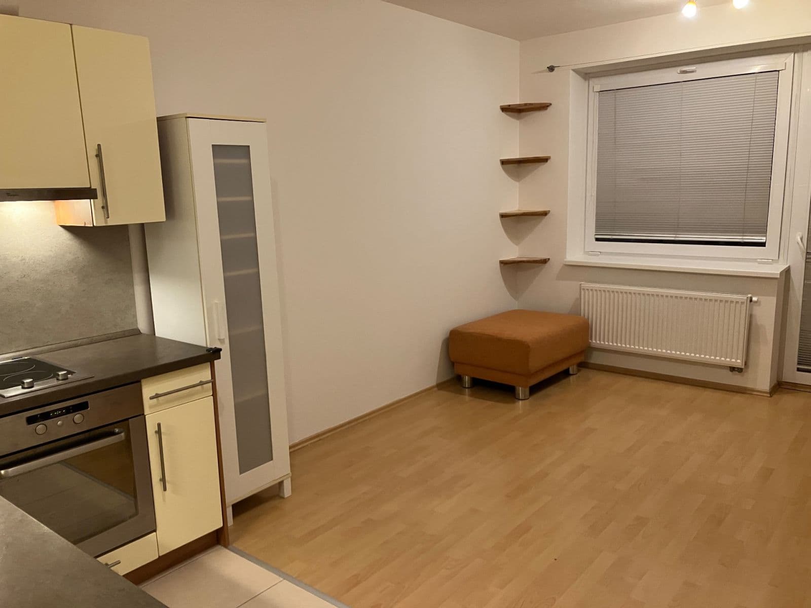 Pronájem bytu 1+kk 27 m², Purkyňova, Brno, Jihomoravský kraj Pronájem bytu 1+kk 27 m², Purkyňova, Brno, Jihomoravský kraj