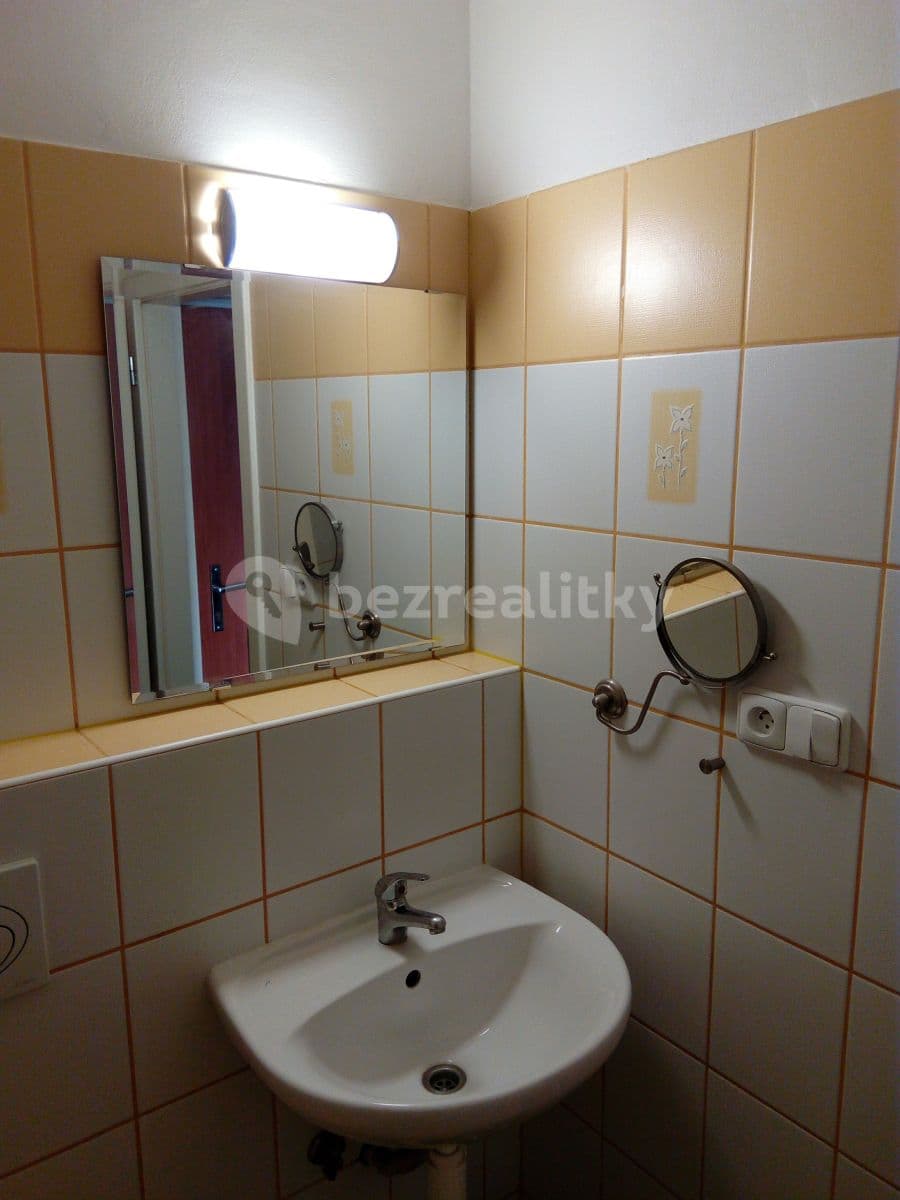 Pronájem bytu Garsoniéra 32 m², Voroněžská, Brno, Jihomoravský kraj Pronájem bytu Garsoniéra 32 m², Voroněžská, Brno, Jihomoravský kraj