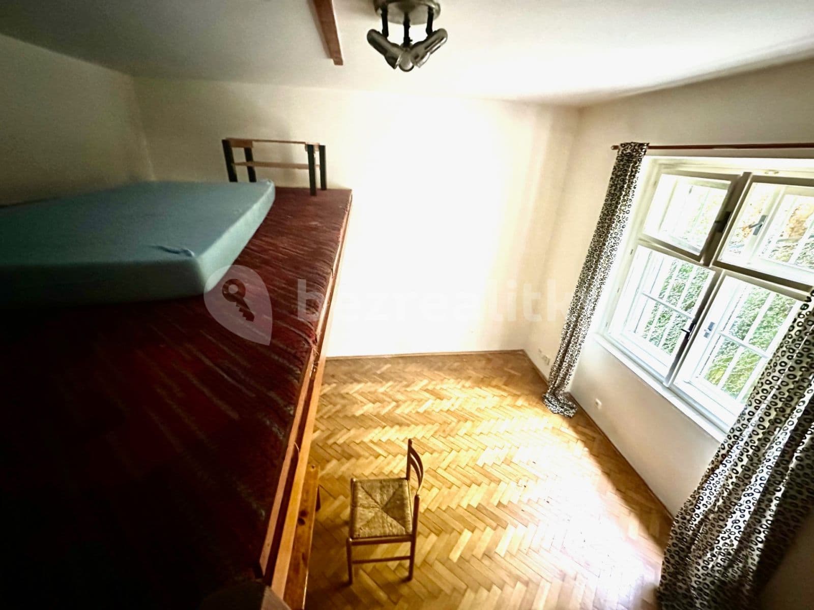 Pronájem bytu 1+kk 25 m², Pod Zvonařkou, Praha, Praha Pronájem bytu 1+kk 25 m², Pod Zvonařkou, Praha, Praha