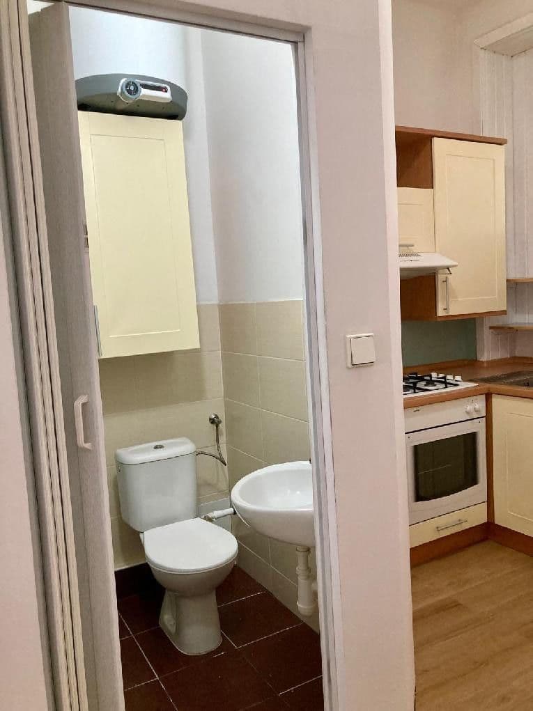 Pronájem bytu 1+1 35 m², Komárovská, Brno, Jihomoravský kraj Pronájem bytu 1+1 35 m², Komárovská, Brno, Jihomoravský kraj