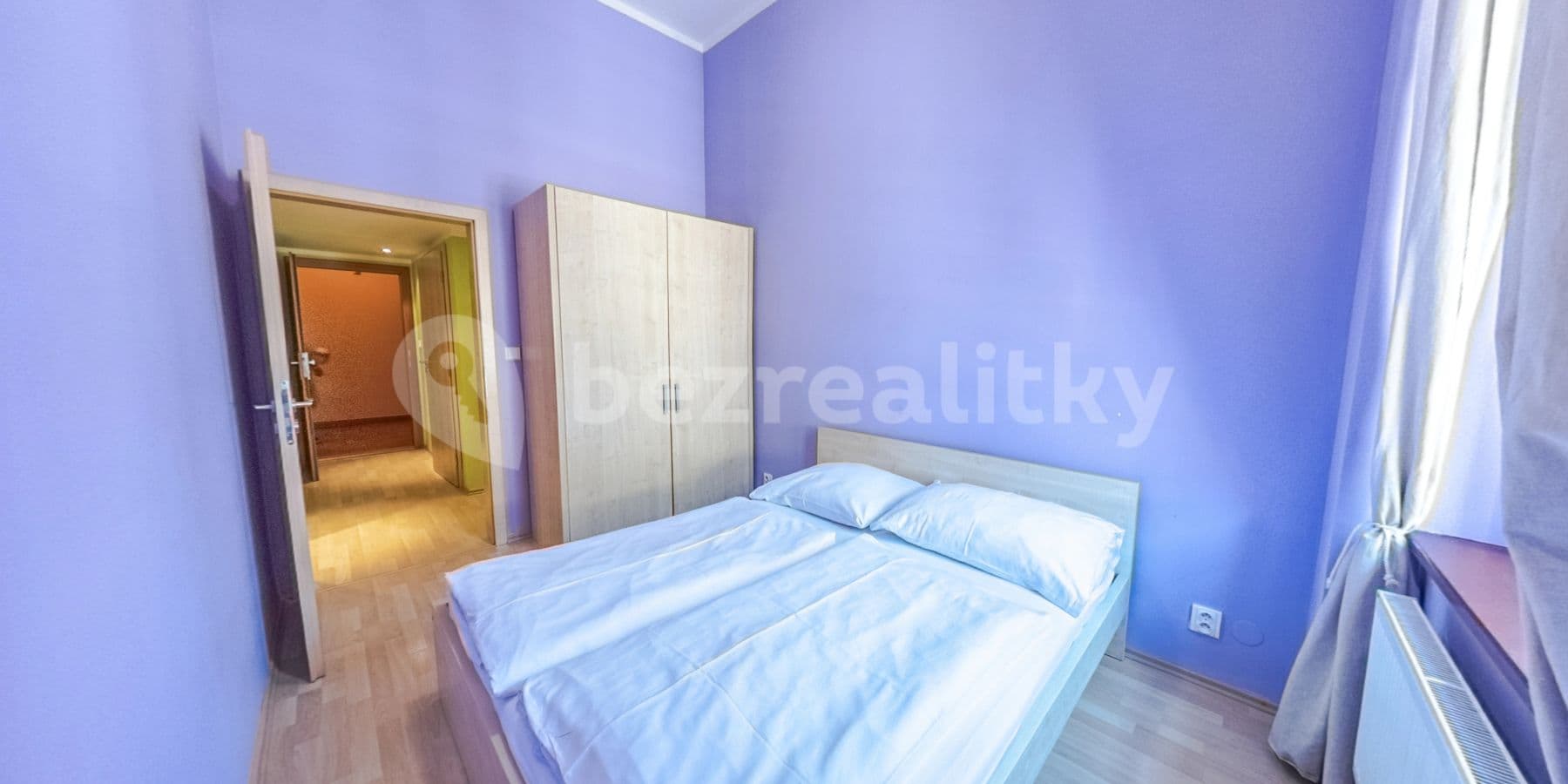 Pronájem bytu 2+kk 40 m², Špitálská, Hradec Králové, Královéhradecký kraj Pronájem bytu 2+kk 40 m², Špitálská, Hradec Králové, Královéhradecký kraj