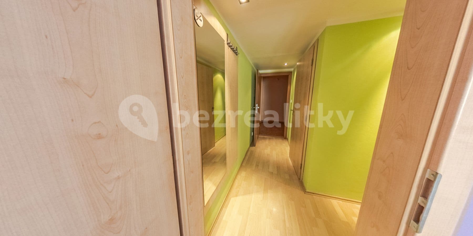 Pronájem bytu 2+kk 40 m², Špitálská, Hradec Králové, Královéhradecký kraj Pronájem bytu 2+kk 40 m², Špitálská, Hradec Králové, Královéhradecký kraj